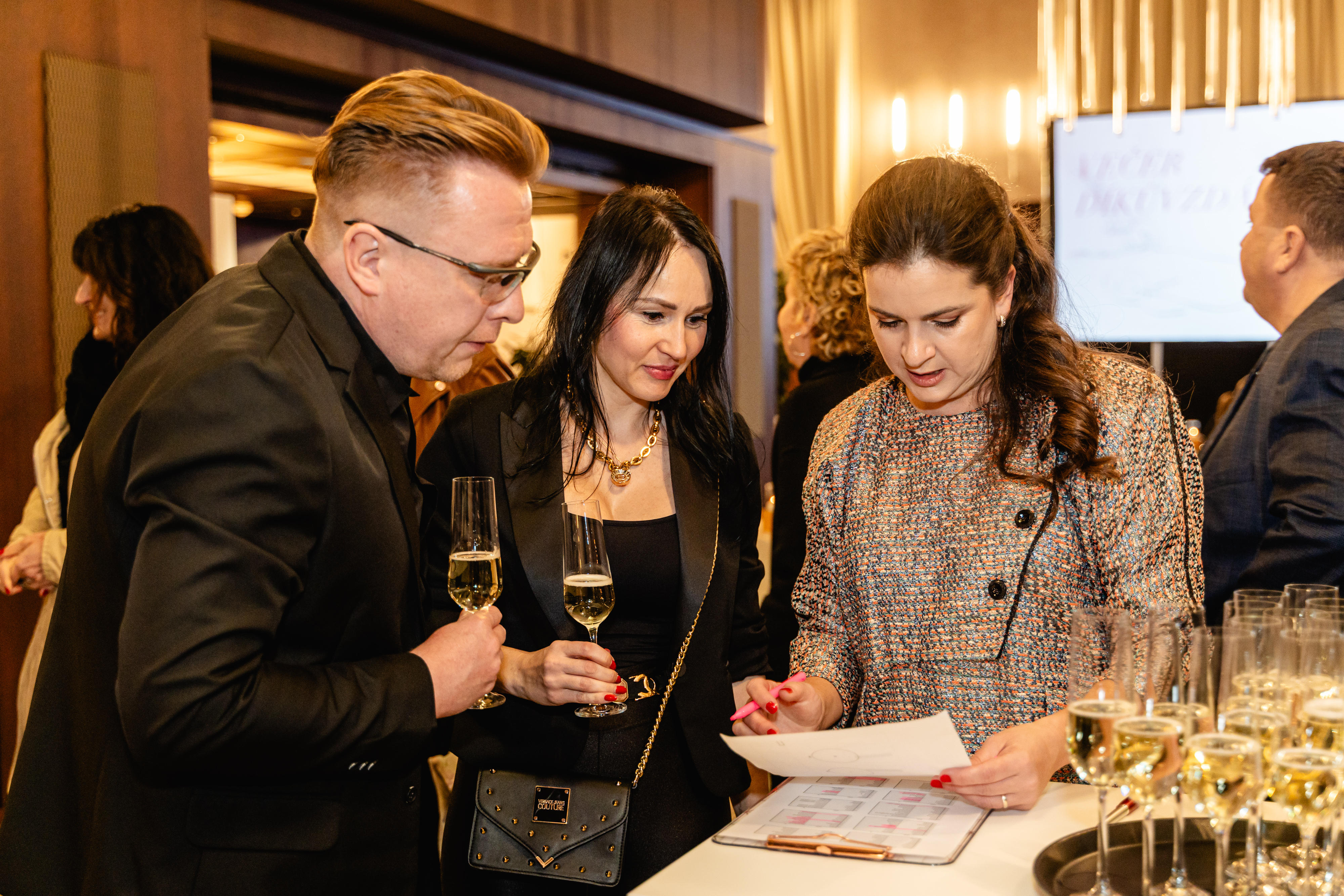 DSC07807.jpg (4.94 MB)