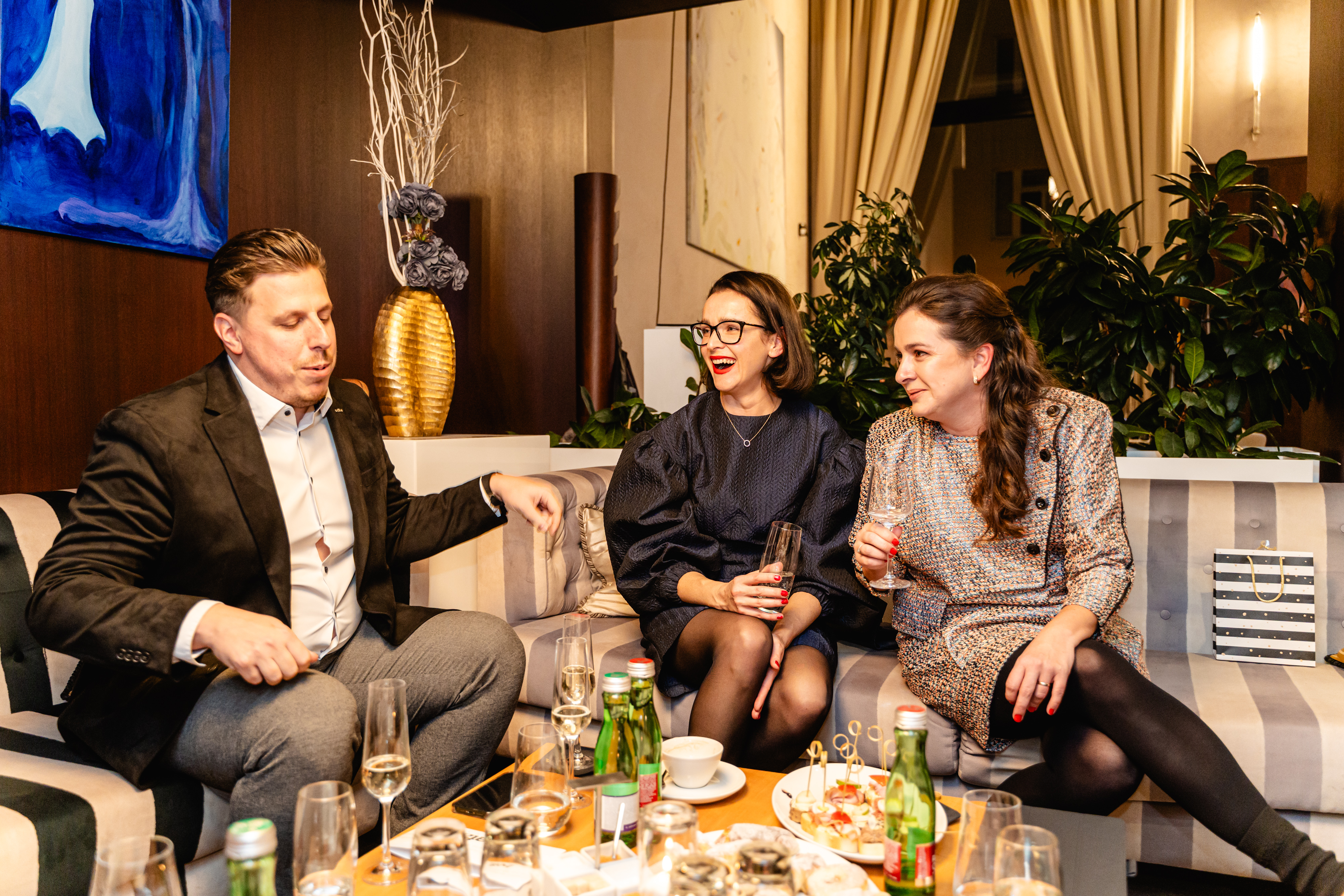 DSC08048.jpg (5.18 MB)